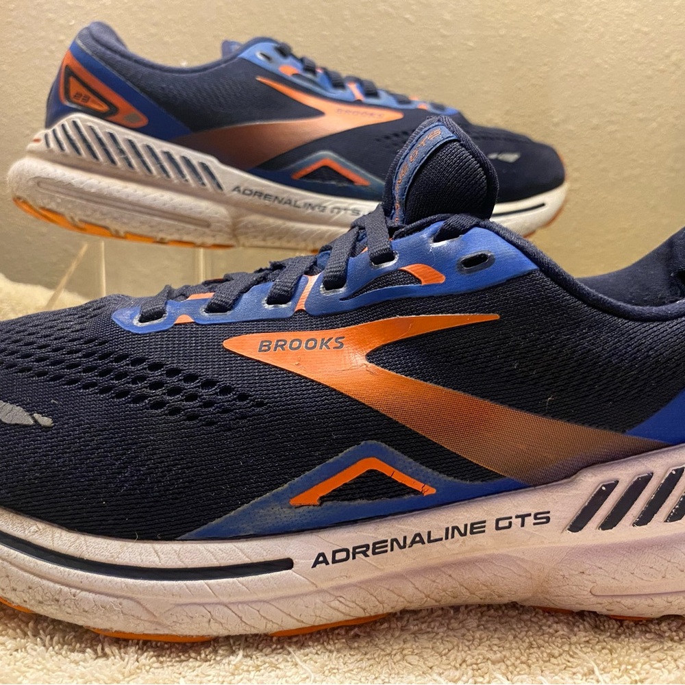 Brooks Adrenaline GTS Men's Running Shoes - Navy and Orange